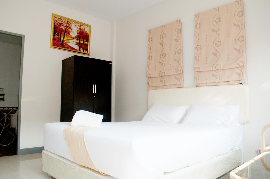 Buakhao Service Home Pattaya Esterno foto